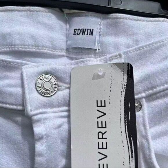 NWT EDWIN Women’s Bree Mid Rise Crop Straight Leg Ivory Jeans - Size 24 - Picture 6 of 10